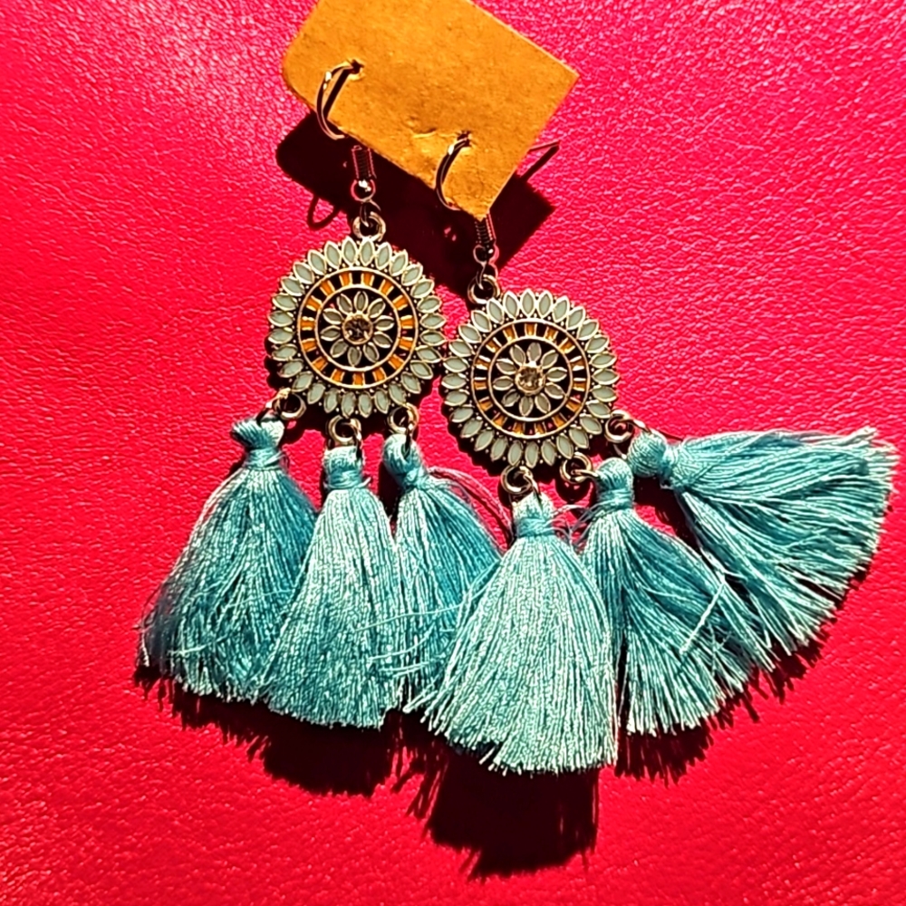 NWT Boho earrings